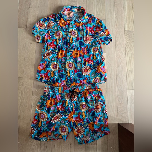 Eishopeer Men colorful floral short and buttons up shirt size large - Picture 3 of 7